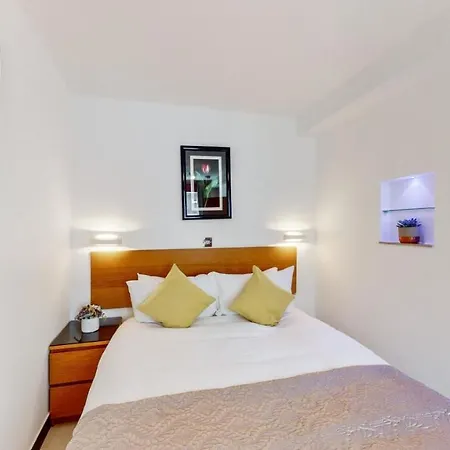 Baker Street Suite London Exterior photo