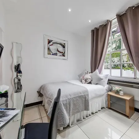 Baker Street Suite London Exterior photo