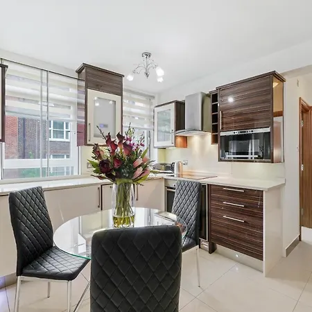 Baker Street Suite London Exterior photo