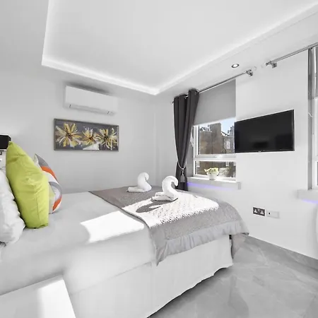 Baker Street Suite London Exterior photo