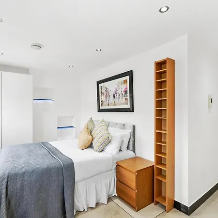 Baker Street Suite London Exterior photo