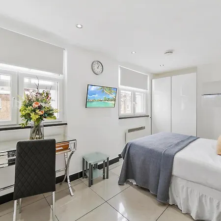 Baker Street Suite London Exterior photo
