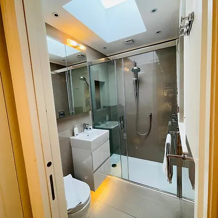 Baker Street Suite London Exterior photo